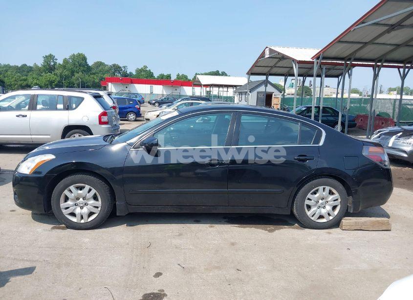 Photo 14 of 2010 Nissan Altima 2.5 S (VIN 1N4AL2AP1AN447742)