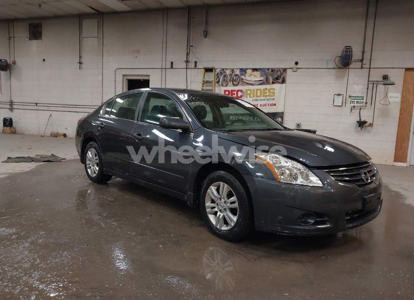 2010 Nissan Altima 2.5 S (VIN 1N4AL2AP1AN456991) main photo