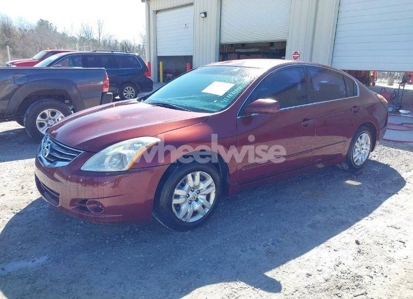 Photo 2 of 2010 Nissan Altima 2.5 S (VIN 1N4AL2AP1AN475346)