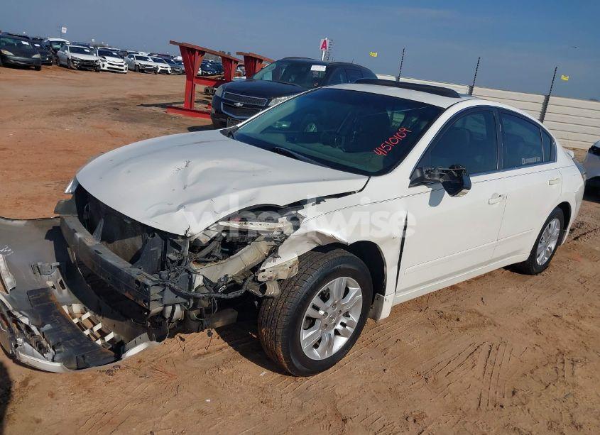 Photo 2 of 2010 Nissan Altima 2.5 S (VIN 1N4AL2AP1AN476013)