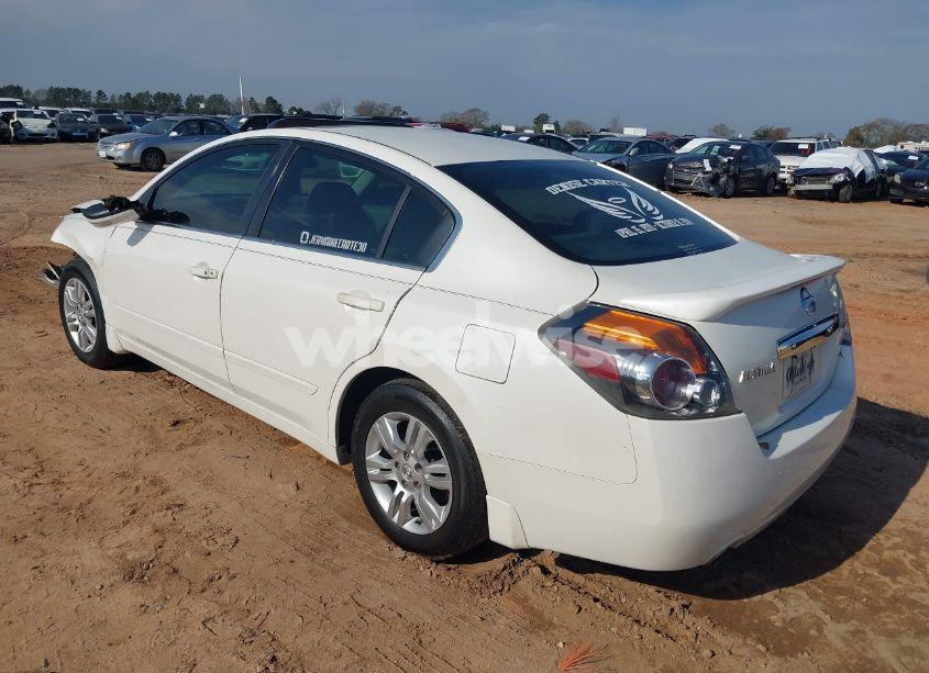 Photo 3 of 2010 Nissan Altima 2.5 S (VIN 1N4AL2AP1AN476013)