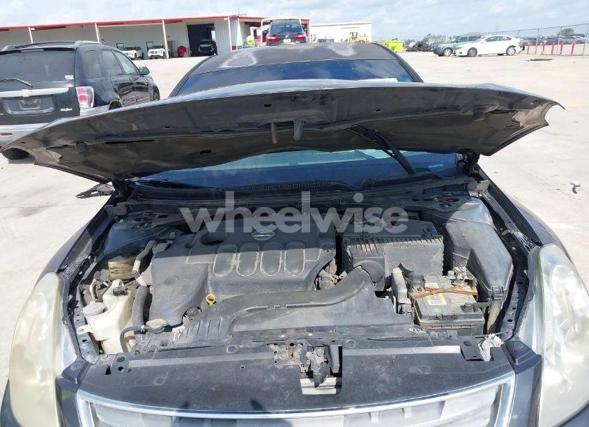 Photo 10 of 2010 Nissan Altima 2.5 S (VIN 1N4AL2AP1AN476903)