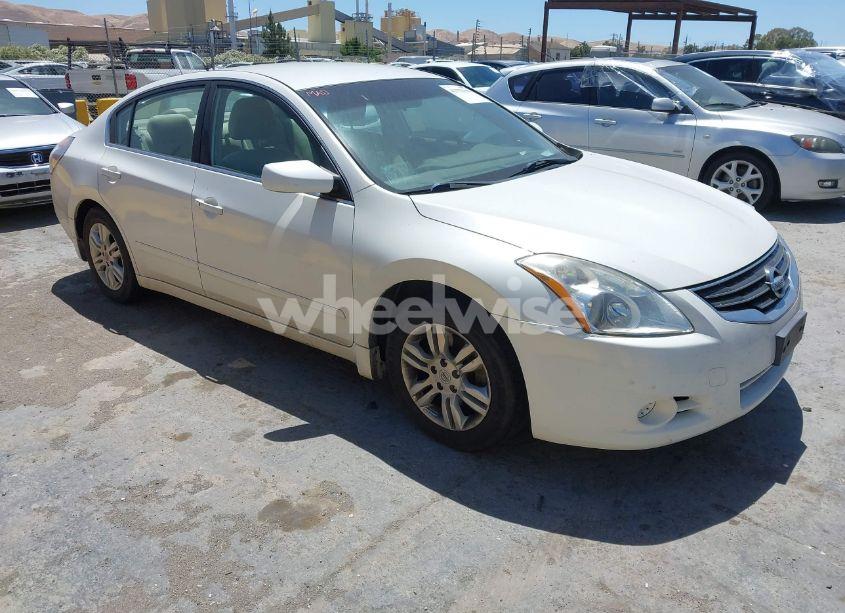 2010 Nissan Altima 2.5 S (VIN 1N4AL2AP1AN499226) main photo