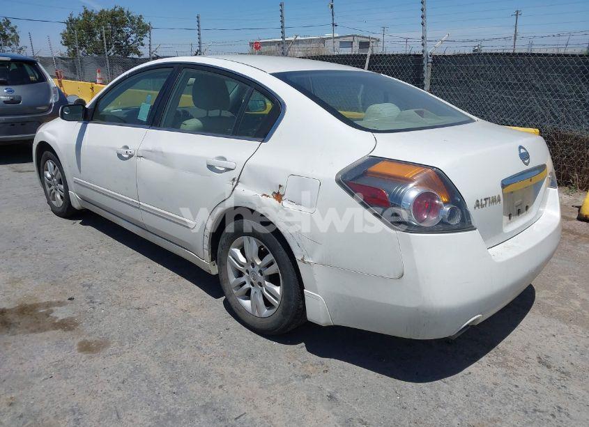 Photo 3 of 2010 Nissan Altima 2.5 S (VIN 1N4AL2AP1AN499226)