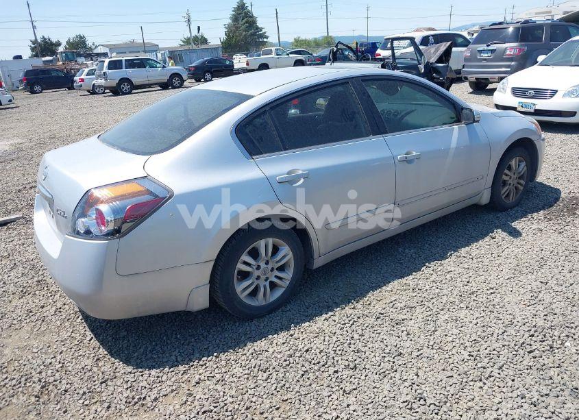 Photo 4 of 2010 Nissan Altima 2.5 S (VIN 1N4AL2AP1AN520396)