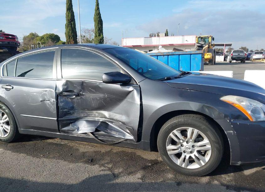 Photo 6 of 2010 Nissan Altima 2.5 S (VIN 1N4AL2AP1AN534007)