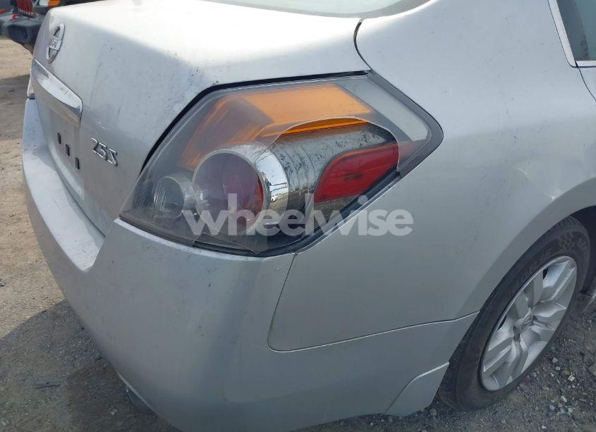 Photo 11 of 2010 Nissan Altima 2.5 S (VIN 1N4AL2AP1AN565662)