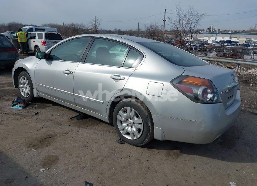 Photo 3 of 2010 Nissan Altima 2.5 S (VIN 1N4AL2AP1AN565662)