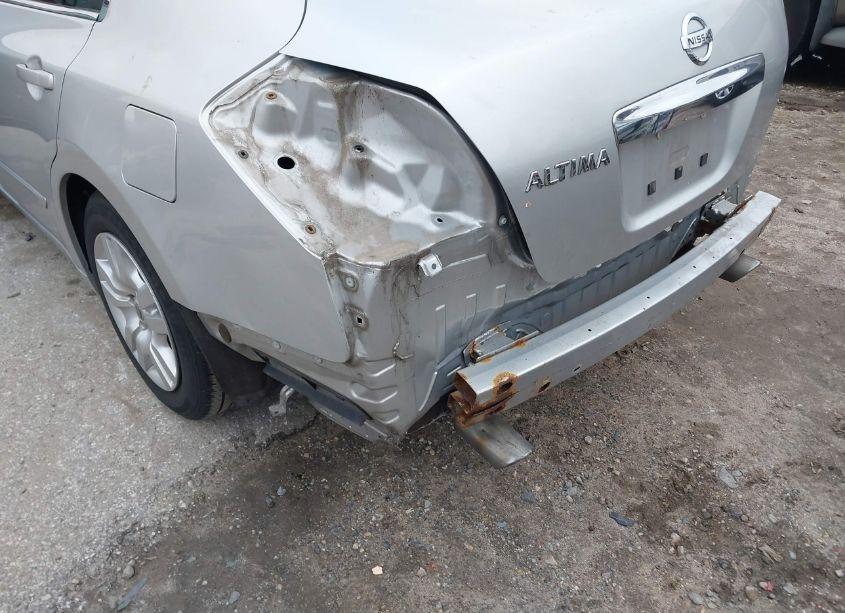 Photo 6 of 2011 Nissan Altima 2.5 (VIN 1N4AL2AP1BC105804)