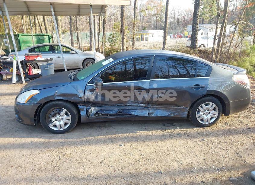 Photo 14 of 2011 Nissan Altima 2.5 (VIN 1N4AL2AP1BC109318)