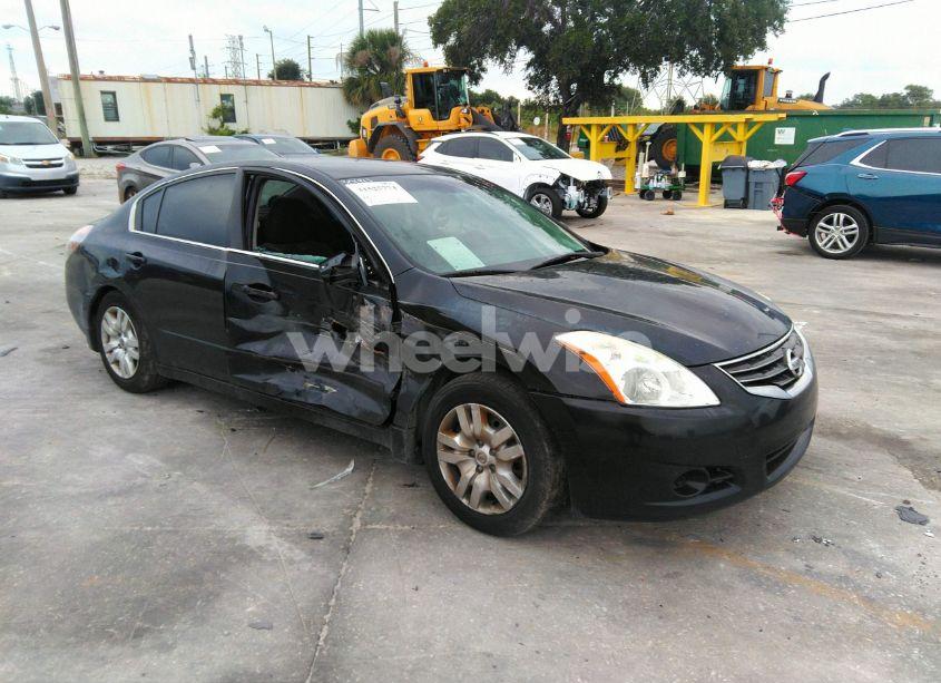 2011 Nissan Altima 2.5 S (VIN 1N4AL2AP1BC121534) main photo