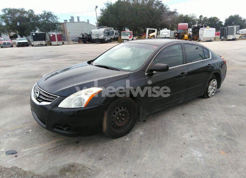 Photo 2 of 2011 Nissan Altima 2.5 S (VIN 1N4AL2AP1BC121534)