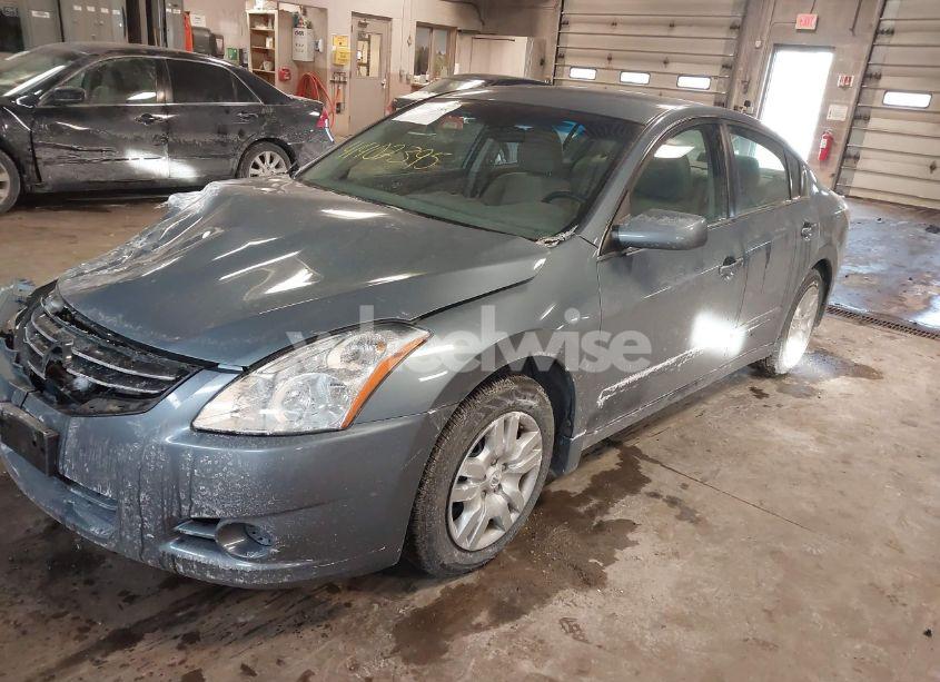 Photo 2 of 2011 Nissan Altima 2.5 S (VIN 1N4AL2AP1BC170684)