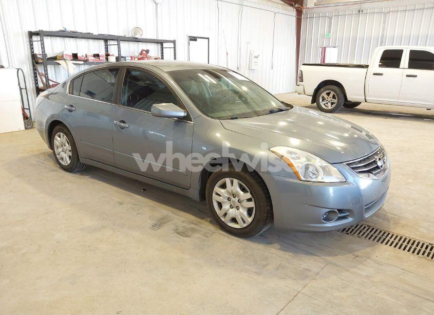2011 Nissan Altima 2.5 S (VIN 1N4AL2AP1BC178705) main photo