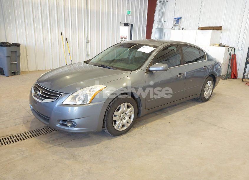 Photo 2 of 2011 Nissan Altima 2.5 S (VIN 1N4AL2AP1BC178705)