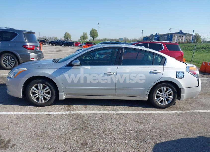 Photo 15 of 2011 Nissan Altima 2.5 S (VIN 1N4AL2AP1BN431865)