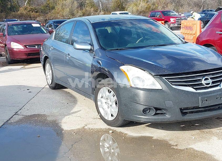 2011 Nissan Altima 2.5 S (VIN 1N4AL2AP1BN464302) main photo