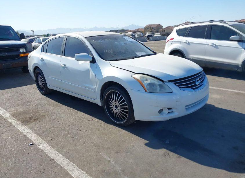 2011 Nissan Altima 2.5 S (VIN 1N4AL2AP1BN473436) main photo