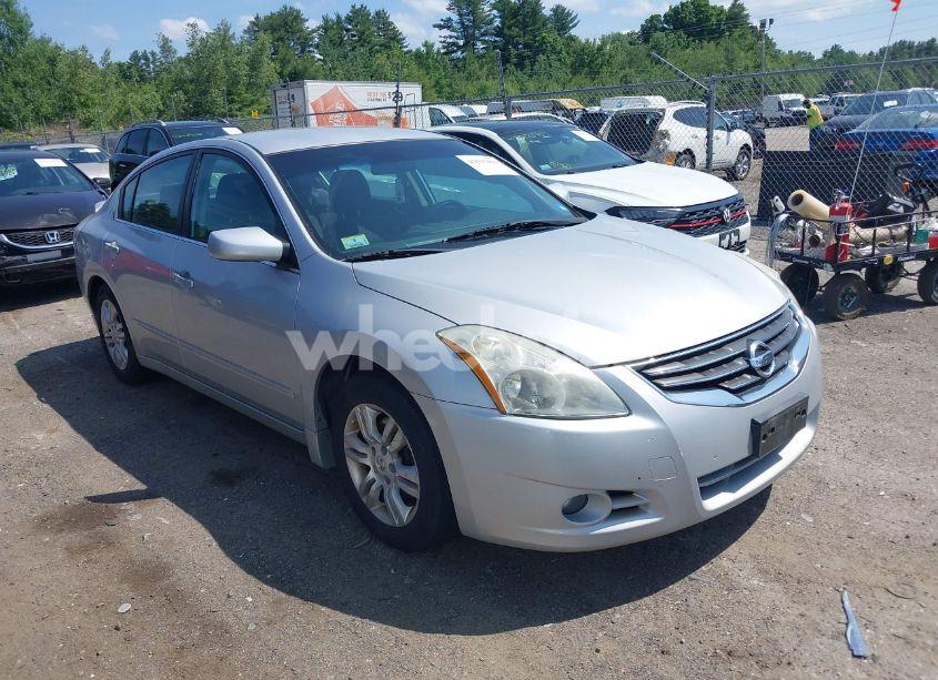 2011 Nissan Altima 2.5 S (VIN 1N4AL2AP1BN482654) main photo