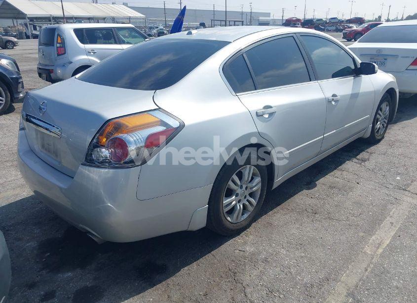 Photo 4 of 2011 Nissan Altima 2.5 S (VIN 1N4AL2AP1BN482797)