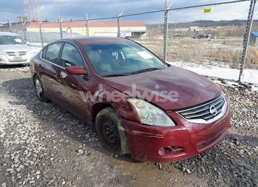 2011 Nissan Altima 2.5 S (VIN 1N4AL2AP1BN495839) main photo