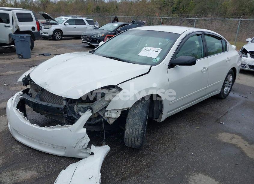 Photo 2 of 2011 Nissan Altima 2.5 S (VIN 1N4AL2AP1BN496019)