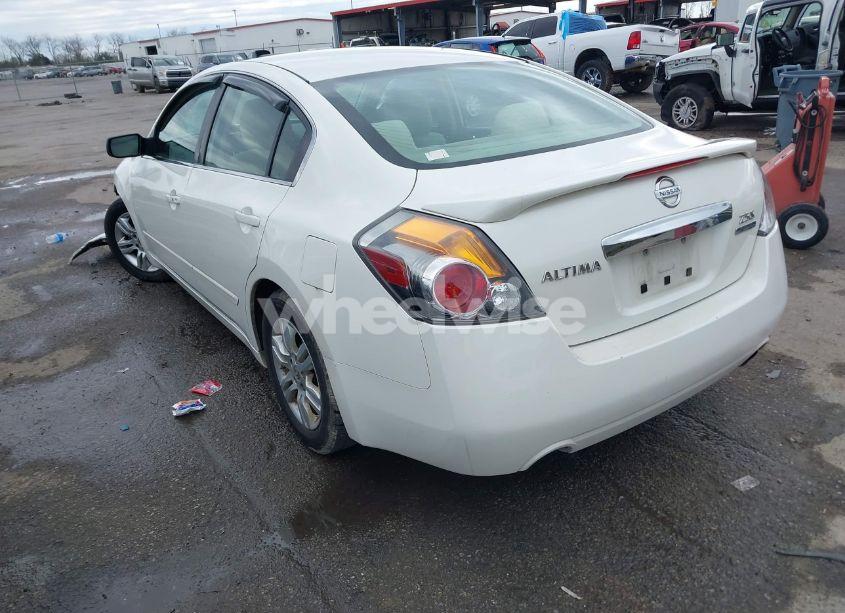 Photo 3 of 2011 Nissan Altima 2.5 S (VIN 1N4AL2AP1BN496019)