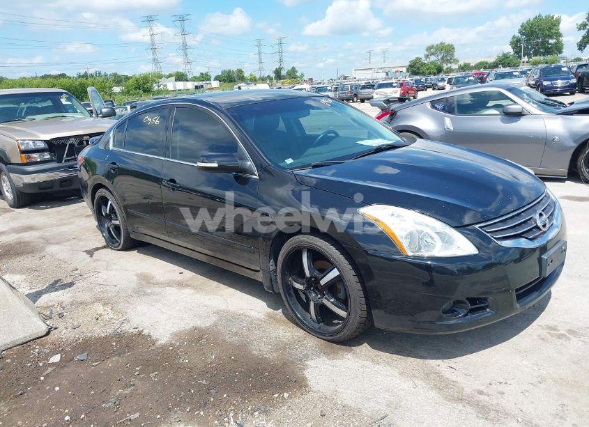 2011 Nissan Altima 2.5 S (VIN 1N4AL2AP1BN499261) main photo