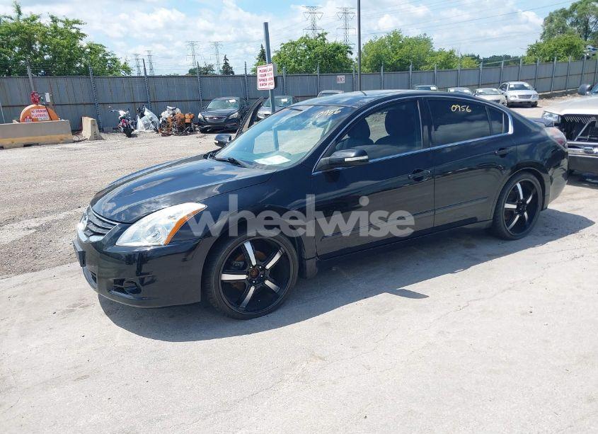 Photo 2 of 2011 Nissan Altima 2.5 S (VIN 1N4AL2AP1BN499261)
