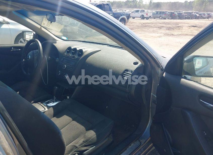 Photo 5 of 2011 Nissan Altima 2.5 S (VIN 1N4AL2AP1BN510758)