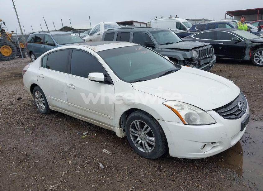 2012 Nissan Altima 2.5 S (VIN 1N4AL2AP1CN425243) main photo