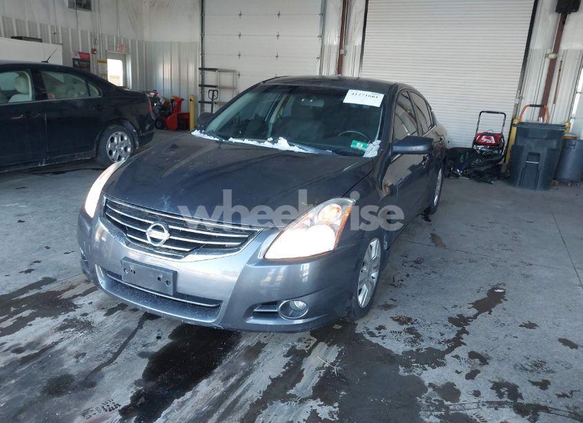 Photo 2 of 2012 Nissan Altima 2.5 S (VIN 1N4AL2AP1CN573909)