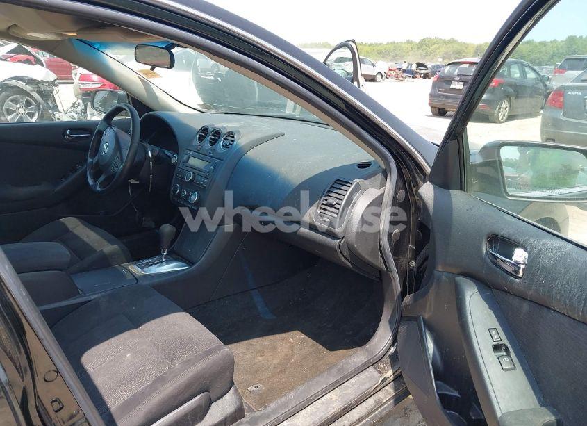 Photo 5 of 2010 Nissan Altima 2.5 S (VIN 1N4AL2AP2AC137899)