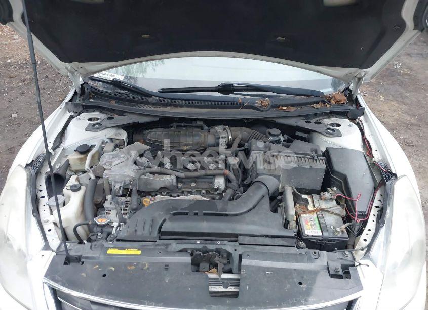 Photo 10 of 2010 Nissan Altima 2.5 S (VIN 1N4AL2AP2AC158218)