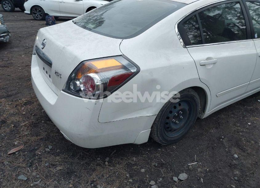 Photo 6 of 2010 Nissan Altima 2.5 S (VIN 1N4AL2AP2AC158218)