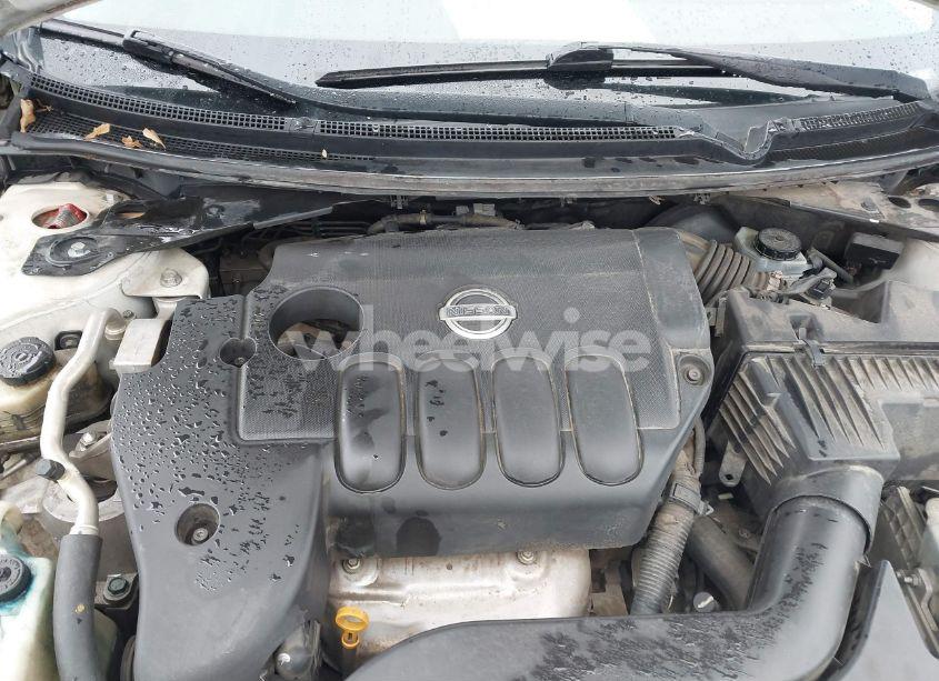 Photo 10 of 2010 Nissan Altima 2.5 S (VIN 1N4AL2AP2AC174239)