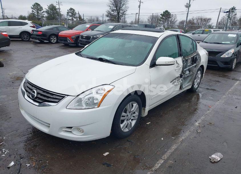 Photo 2 of 2010 Nissan Altima 2.5 S (VIN 1N4AL2AP2AC174239)