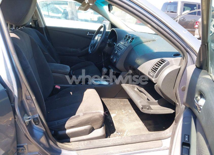 Photo 5 of 2010 Nissan Altima 2.5 S (VIN 1N4AL2AP2AC191834)