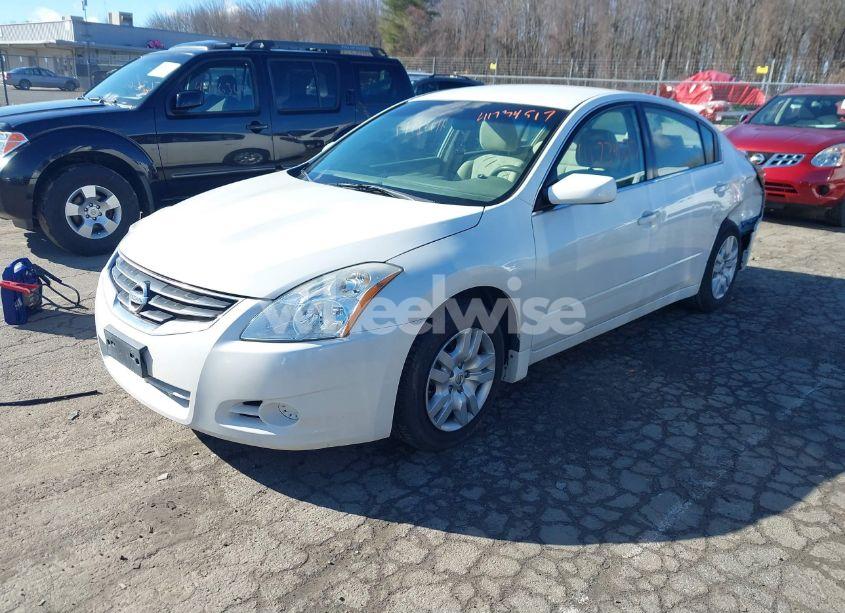 Photo 2 of 2010 Nissan Altima 2.5 S (VIN 1N4AL2AP2AN406617)