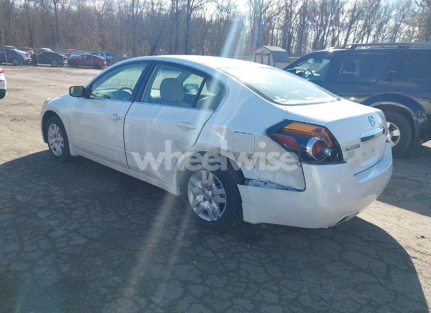 Photo 3 of 2010 Nissan Altima 2.5 S (VIN 1N4AL2AP2AN406617)