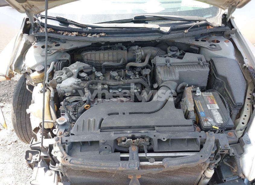 Photo 10 of 2010 Nissan Altima 2.5 S (VIN 1N4AL2AP2AN437026)