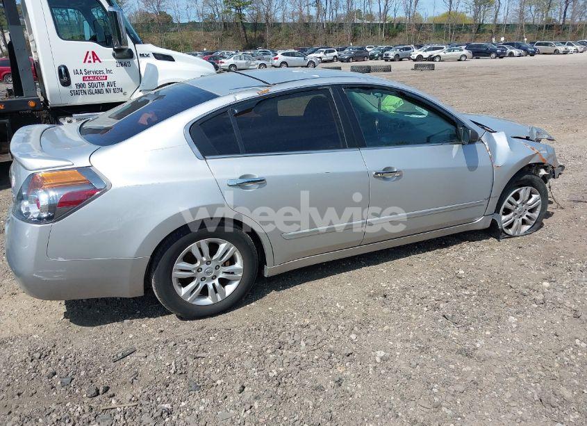 Photo 4 of 2010 Nissan Altima 2.5 S (VIN 1N4AL2AP2AN437026)