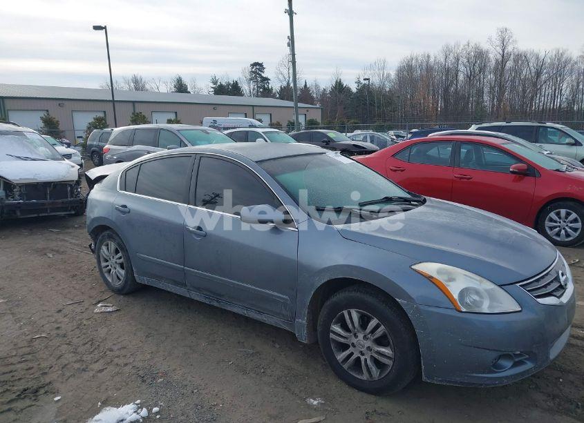 2010 Nissan Altima 2.5 S (VIN 1N4AL2AP2AN443456) main photo