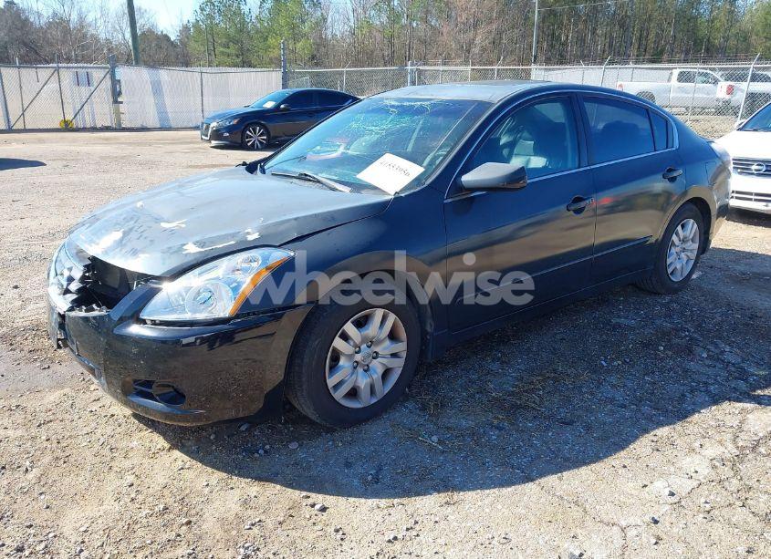 Photo 2 of 2010 Nissan Altima 2.5 S (VIN 1N4AL2AP2AN444820)