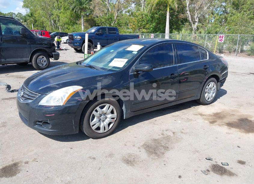 Photo 2 of 2010 Nissan Altima 2.5 (VIN 1N4AL2AP2AN449550)