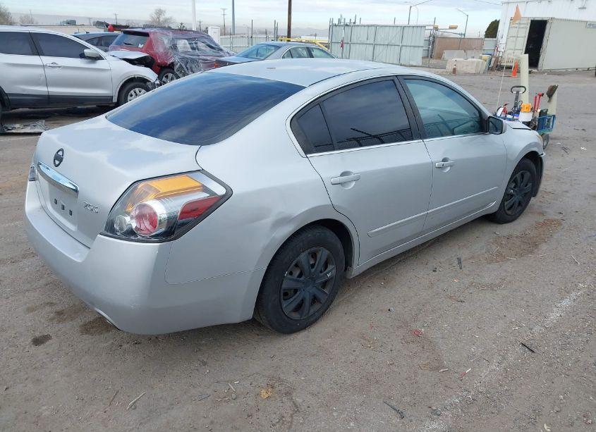 Photo 4 of 2010 Nissan Altima 2.5 S (VIN 1N4AL2AP2AN458670)