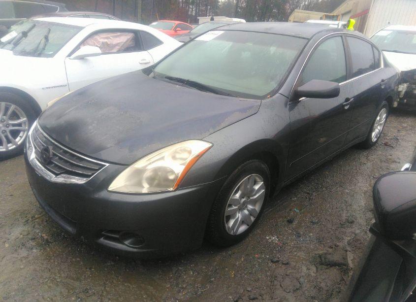 Photo 2 of 2010 Nissan Altima 2.5 (VIN 1N4AL2AP2AN459186)