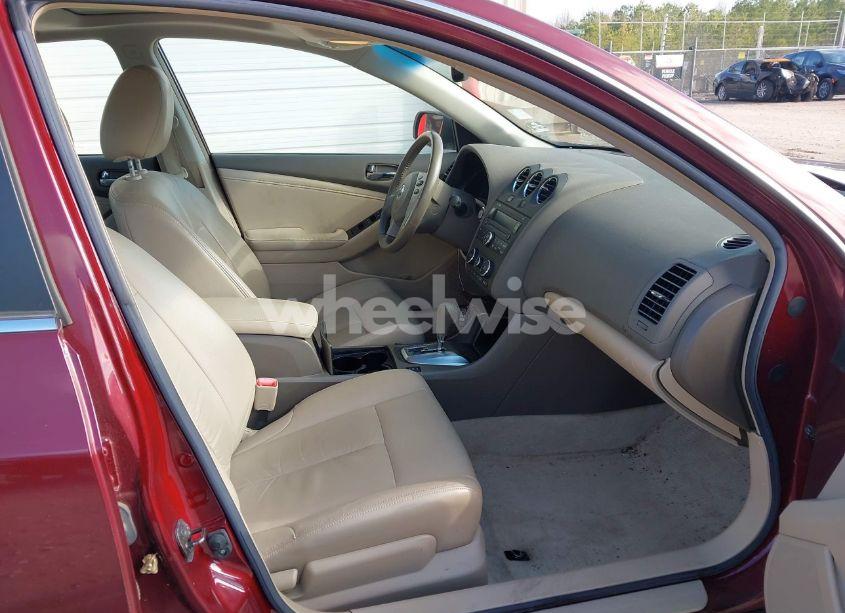 Photo 5 of 2010 Nissan Altima 2.5 SL (VIN 1N4AL2AP2AN467823)