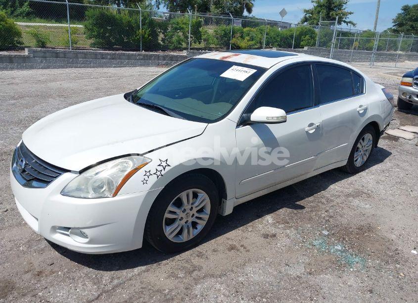 Photo 2 of 2010 Nissan Altima 2.5 S (VIN 1N4AL2AP2AN469412)