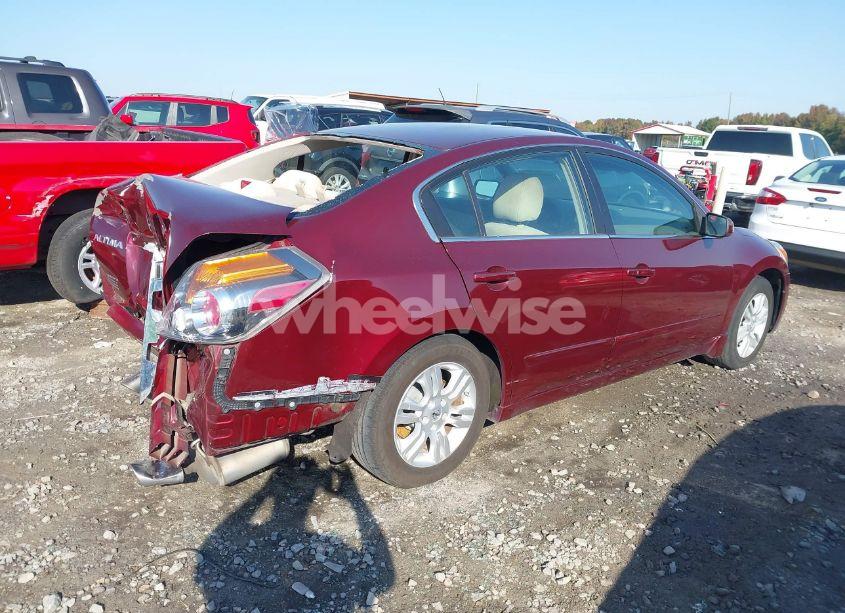 Photo 4 of 2010 Nissan Altima 2.5 S (VIN 1N4AL2AP2AN474397)